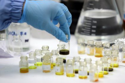 aktivitas lab peneliti